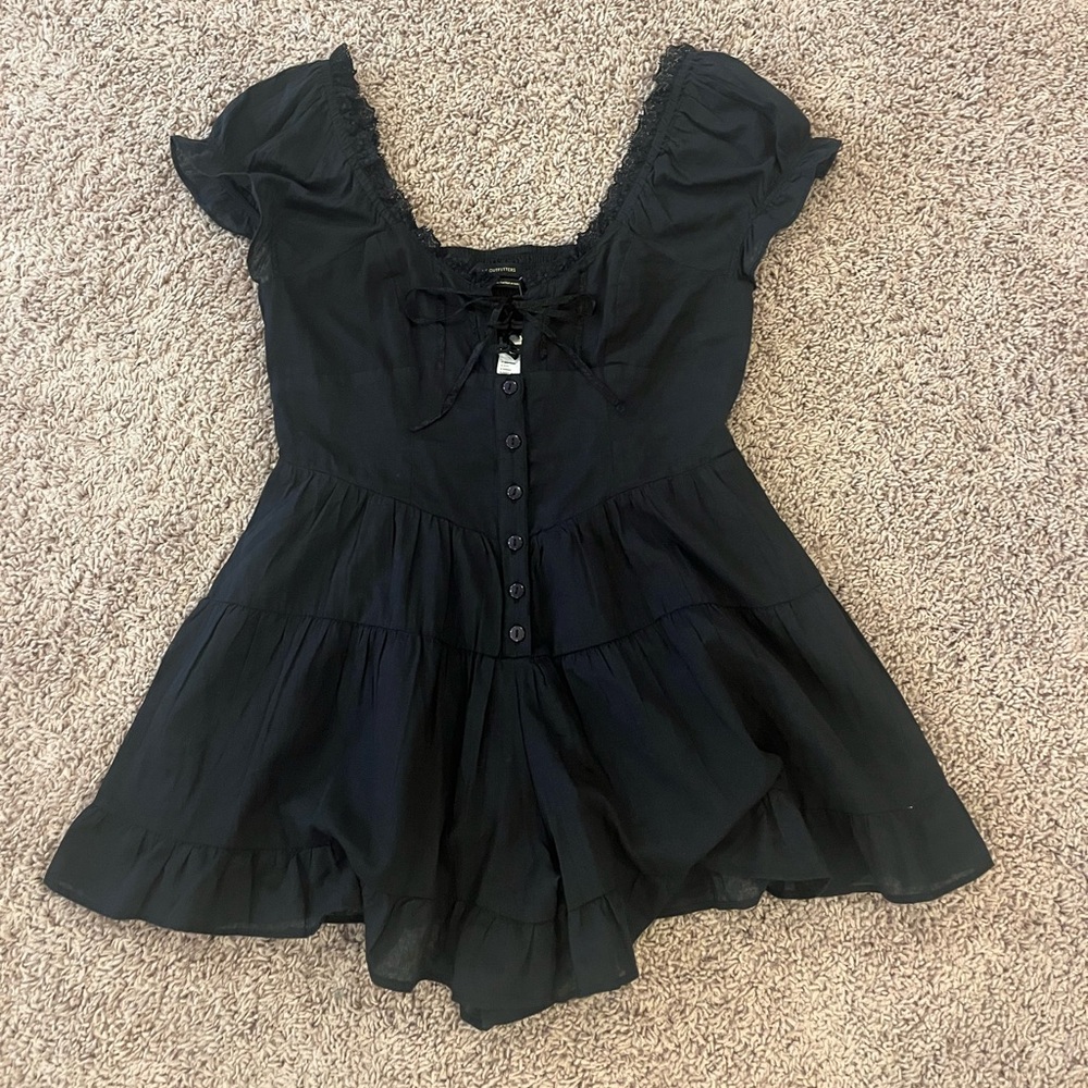 Urban Outfitters Lily Tiered Romper Black NWT SMALL